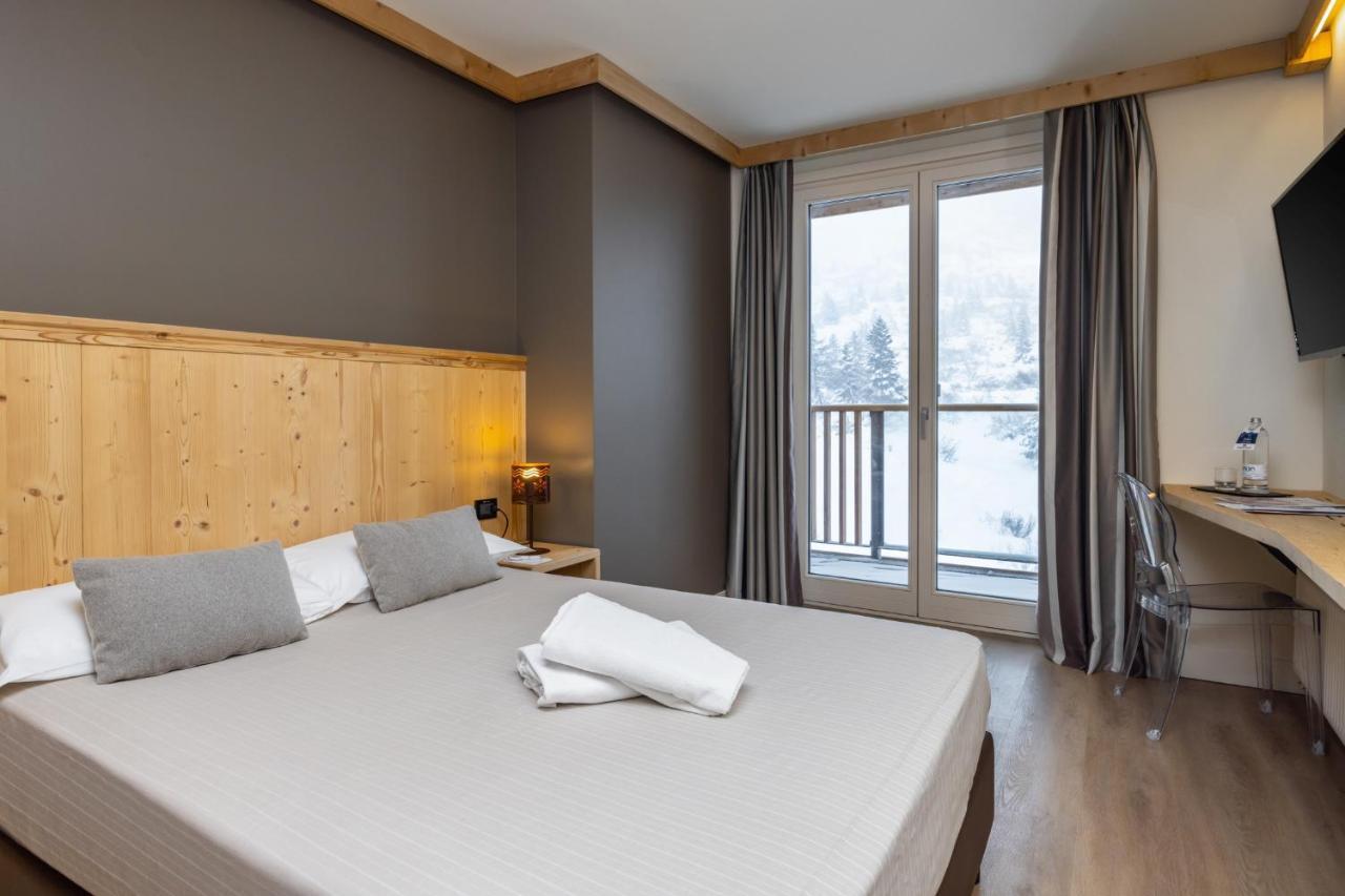 Hotel Piandineve Passo del Tonale Exterior photo