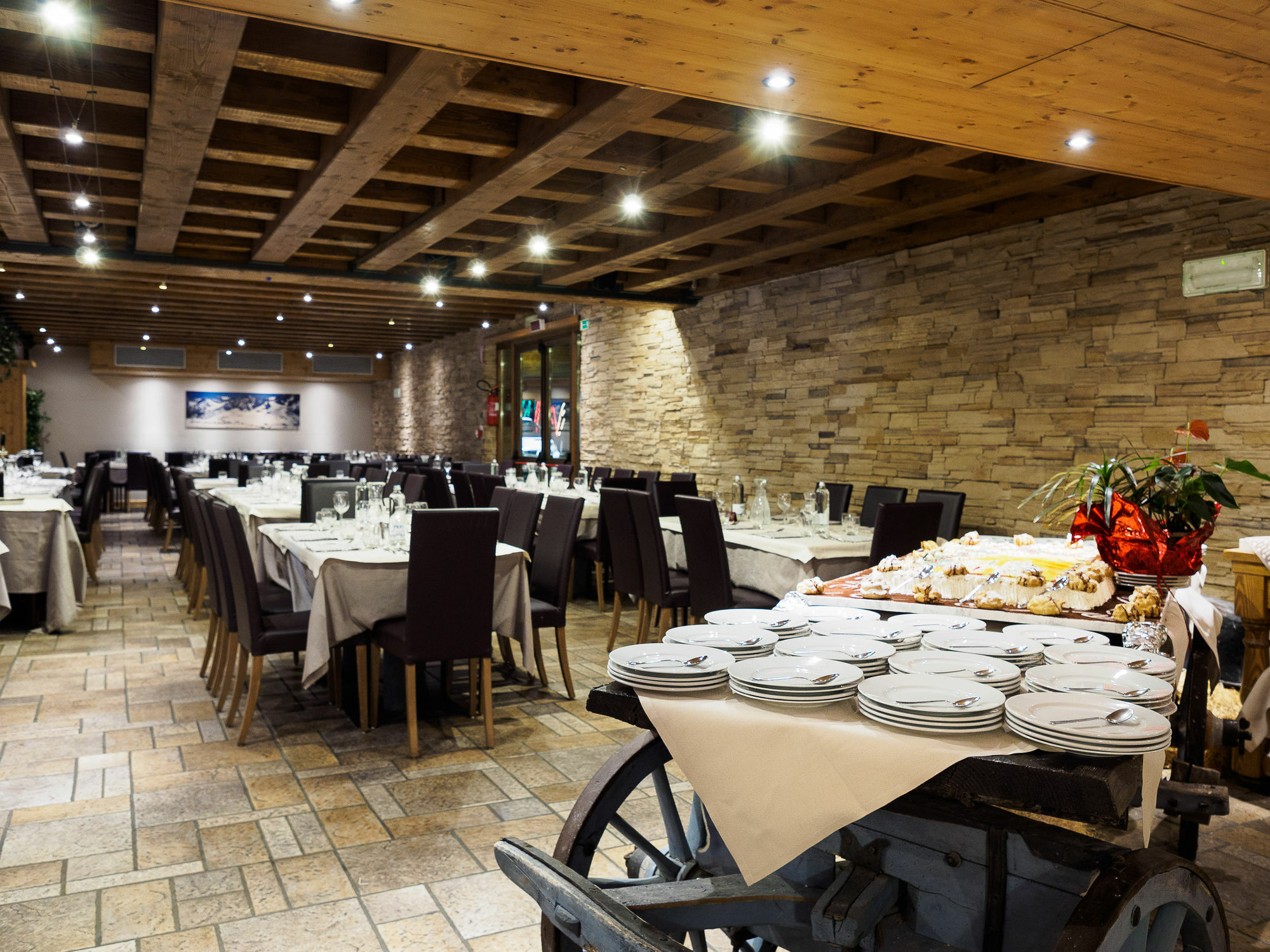 Hotel Piandineve Passo del Tonale Exterior photo